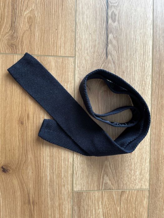 Wełniany krawat ciemny granat