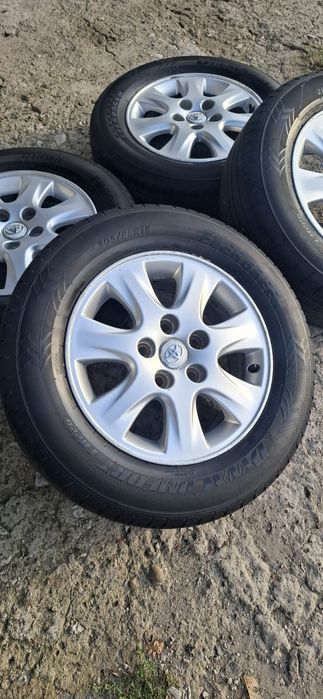Диски с резиной R-15, 5*114.3 Toyota