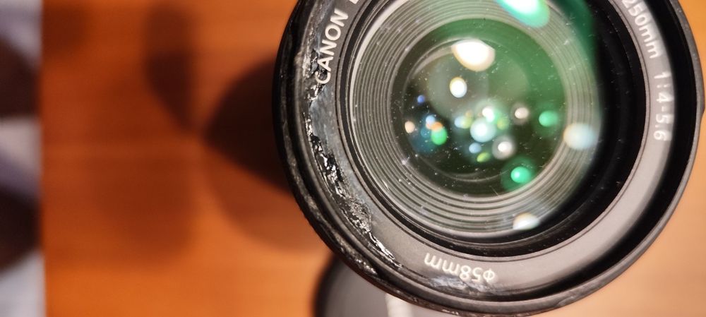 Objectiva Canon 55-250 IS