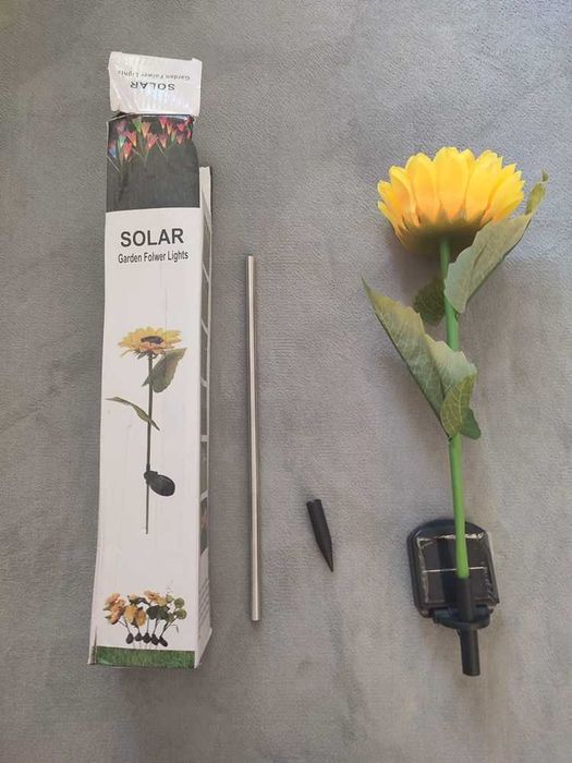 Luz Solar de Jardim – Flor Decorativa LED