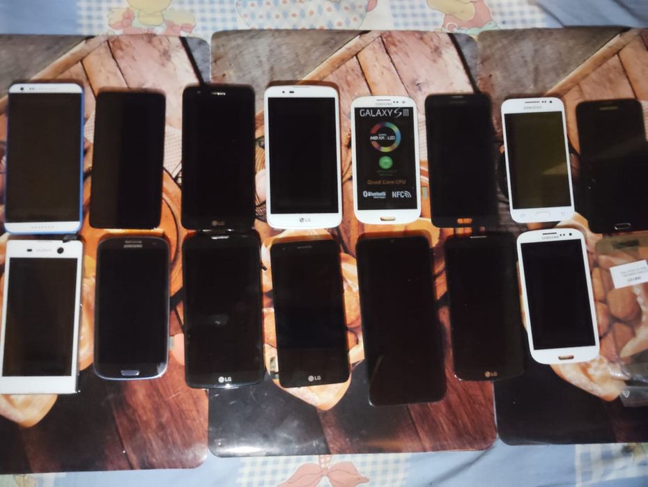 Wyświetlacze do Telefonów nowe 15szt! Likwidacja Sklepu