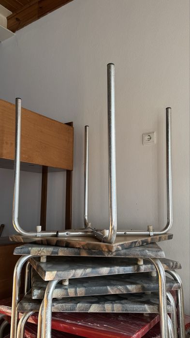 Esplanada - Mesas e Cadeiras