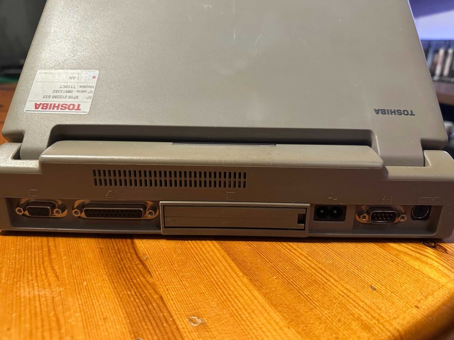 Toshiba Satellite T110CT niestestowany