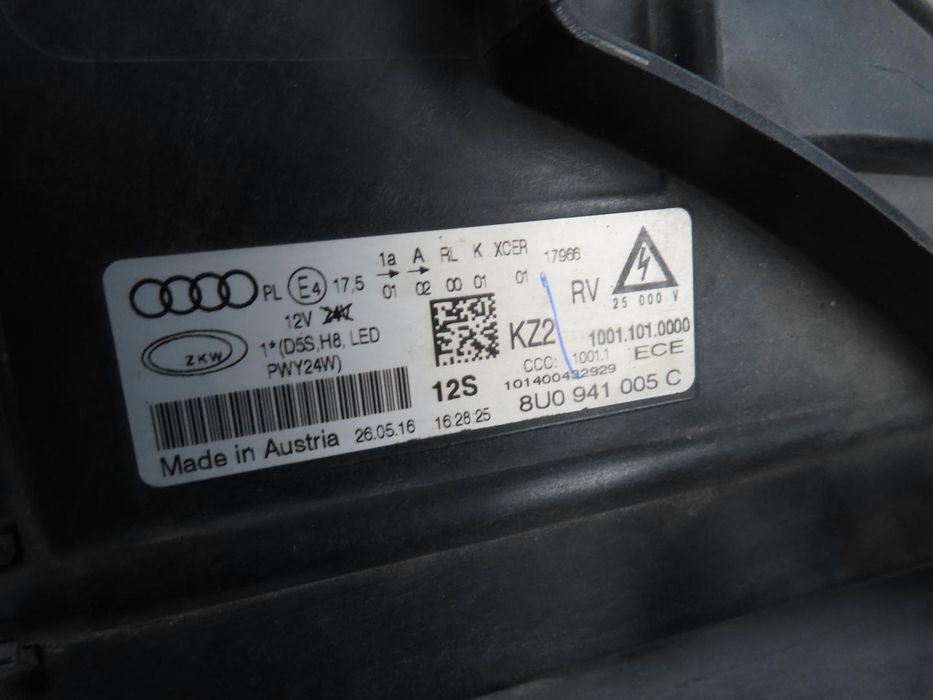 Farol Xenon Esquerdo Usado / Original Audi Q3 (8Ub, 8Ug) 8U0941005C