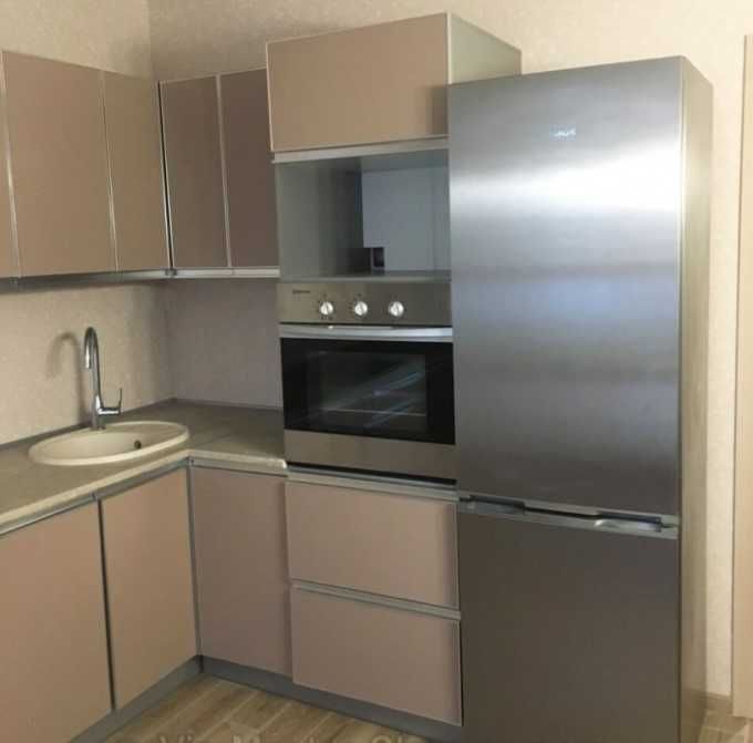 Кухня Альта (фасад в алюмінієвій рамці) посекційно під вашу кухню