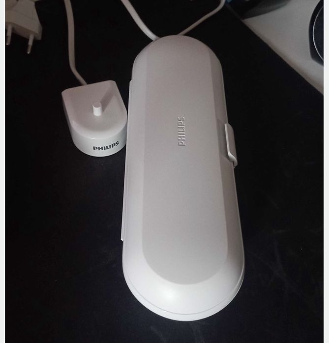 Зубна щітка philips sonicare