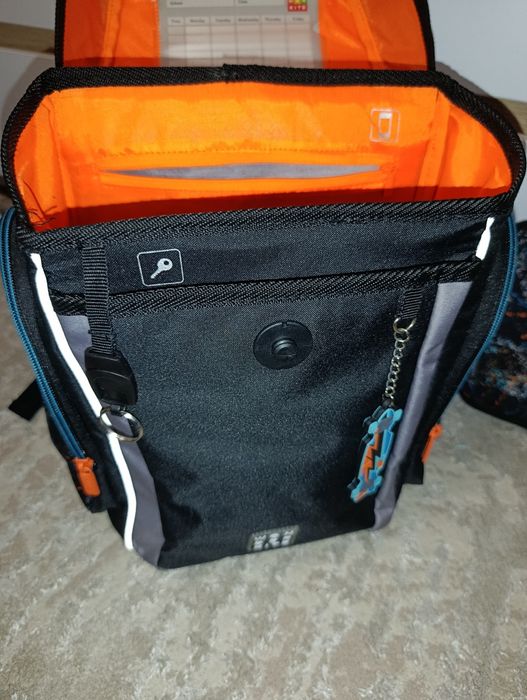 Шкільний рюкзак з пеналом WonderKite WK22-583S-2 —