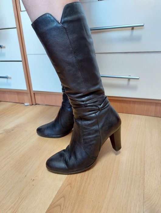 Сапоги ботфорти зимові жіночи на підборах ,розиір 38