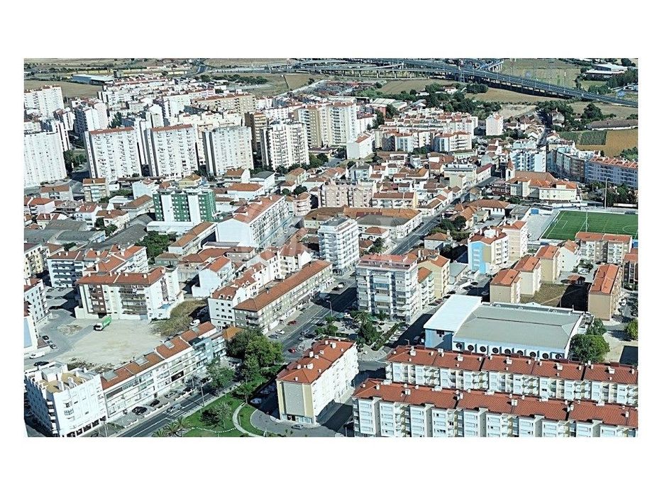 Terreno no Carregado, Alenquer