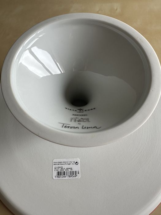 Vista Alegre - PRATO BOLO GRANDE COM PÉ - Nöel