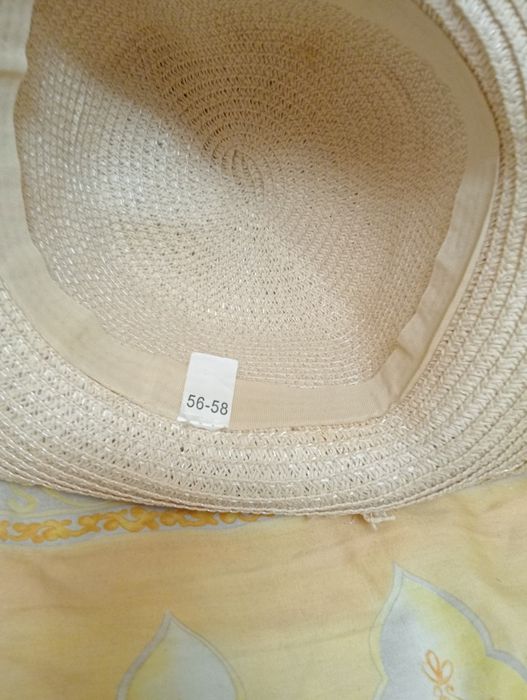 Продам головной убор.
