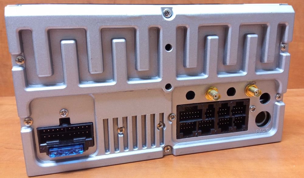 Radio 2DIN z DVD, GPS, WiFi, Bluetooth 7" Android 2/32GB Ford - zestaw