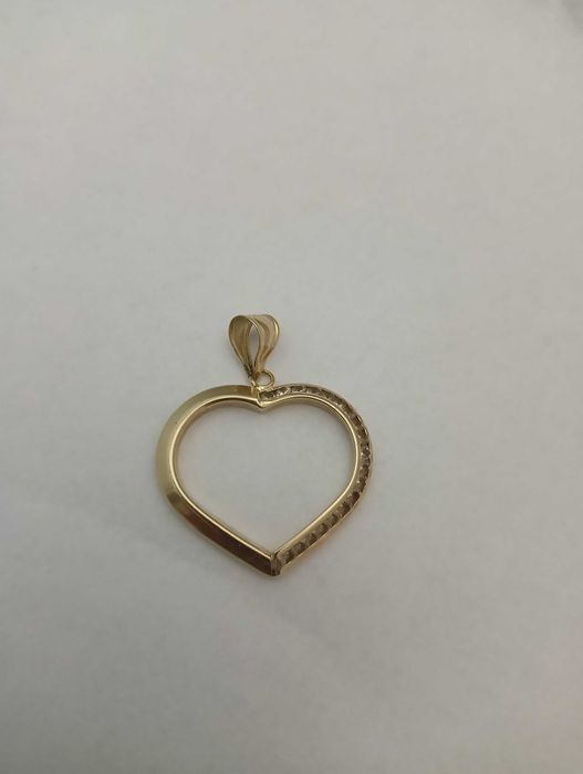 Złoty wisiorek serce 1,00 g