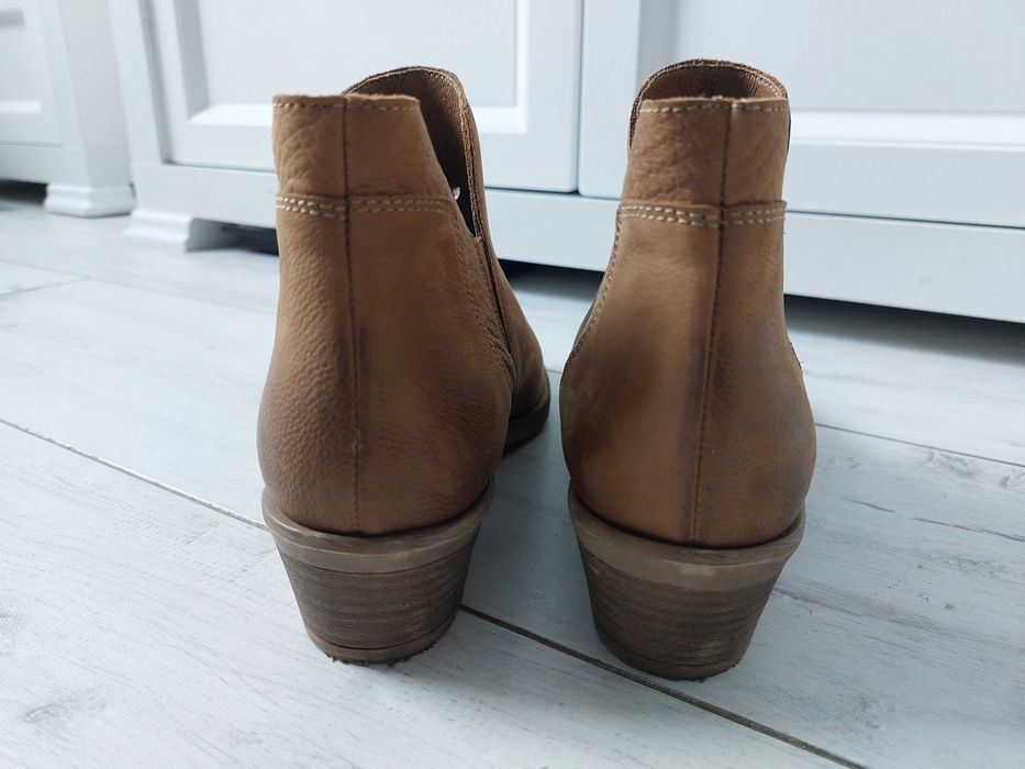 Botki Lasocki rozmiar 36 skóra naturalna