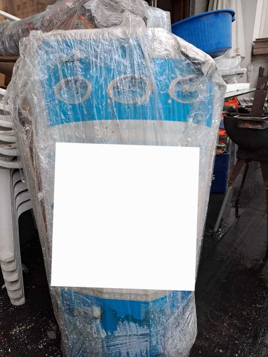 Piscina Exterior Intex com pouco uso procura nova casa