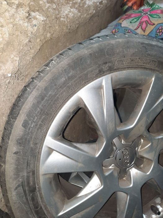 Продам диски Audi. R17
