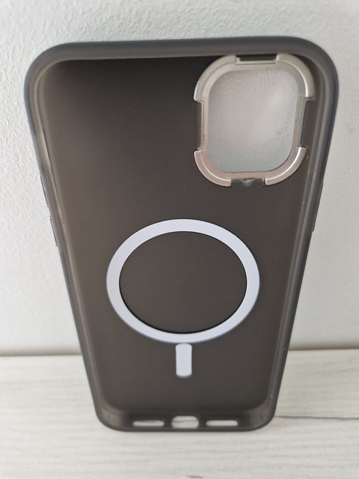 Magnetic Frosted Case do Iphone 11 Czarny