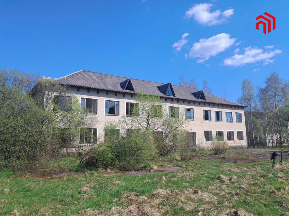 Продаж окремої будівлі 820кв.м, ділянка 30сот