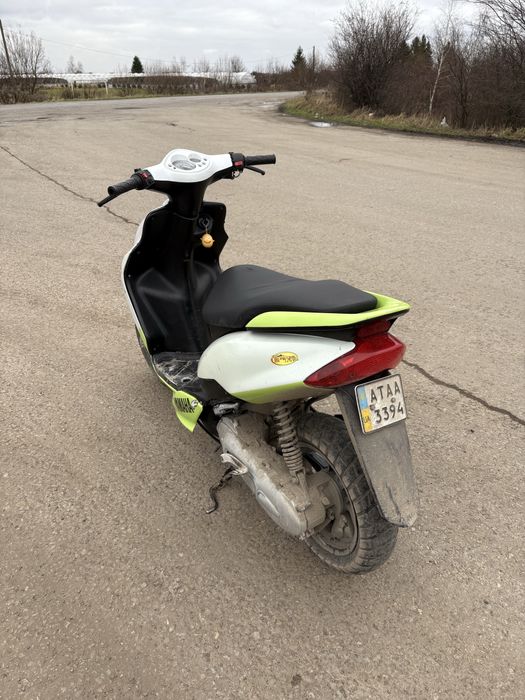 Джог р на доках міна