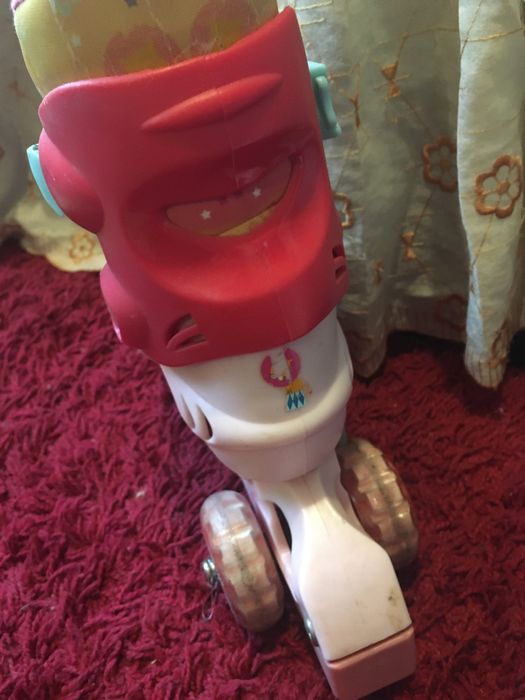 Matras rolki 3-kołowe trójkołowe 30-33