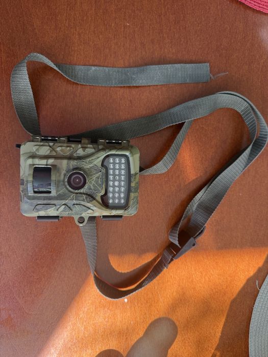 Fotopułapka REDLEAF RF06 z kompletem akumulatorów i karta pamięci 32gb