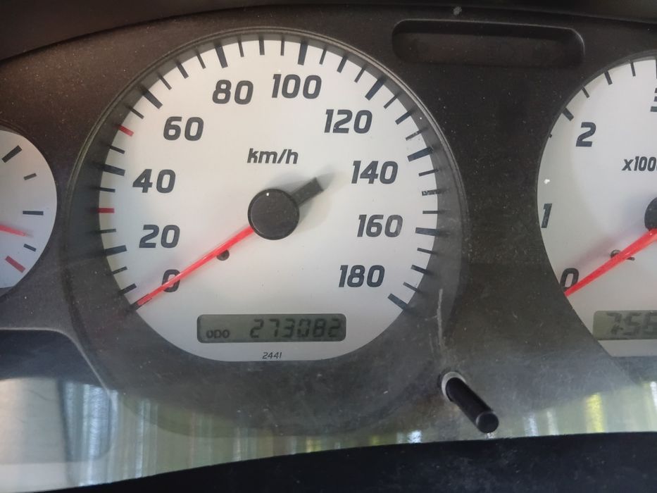 Продам  Nissan Navara