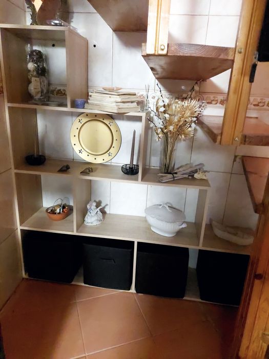 Estante cubos c/4 cestos pretos