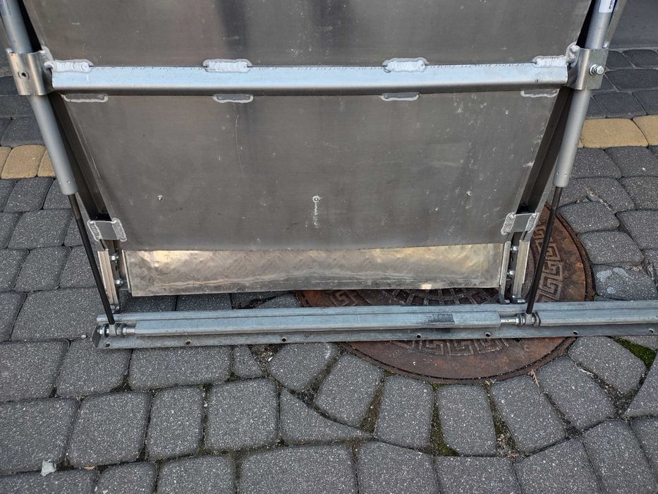 Rampa najazd do auta dostawczego van bus
