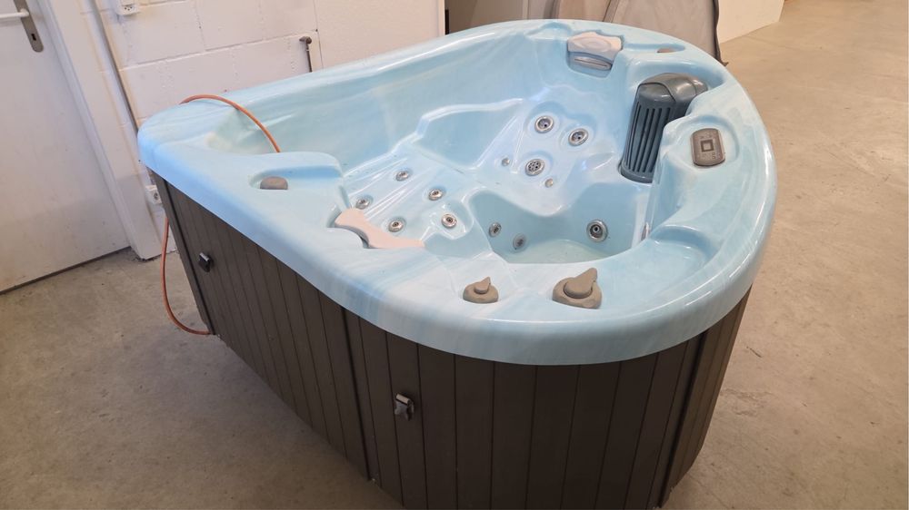 Jacuzzi Wanna Ogrodowa Aqua Via Spa - Calypso