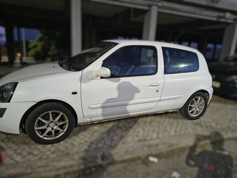 Renault clio 1.5 dci Comercial