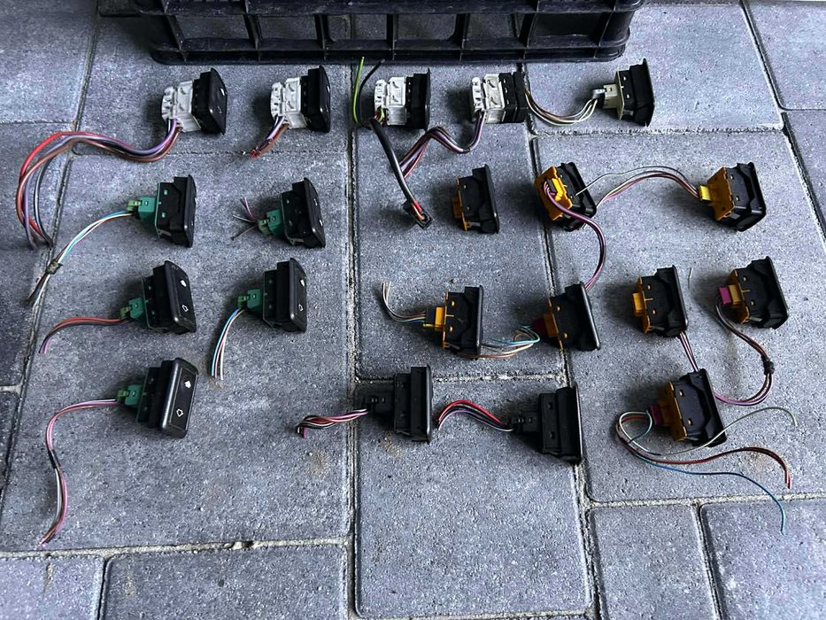 Kierunkowskaz kierunkowskazy szkła lamp przyciski szyb BMW E36