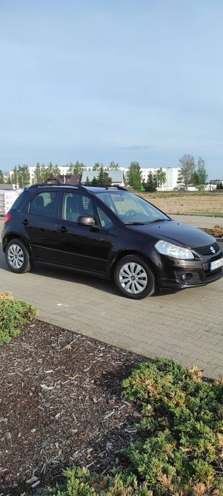 Suzuki SX4 Sprzedam Suzuki SX4 1.6