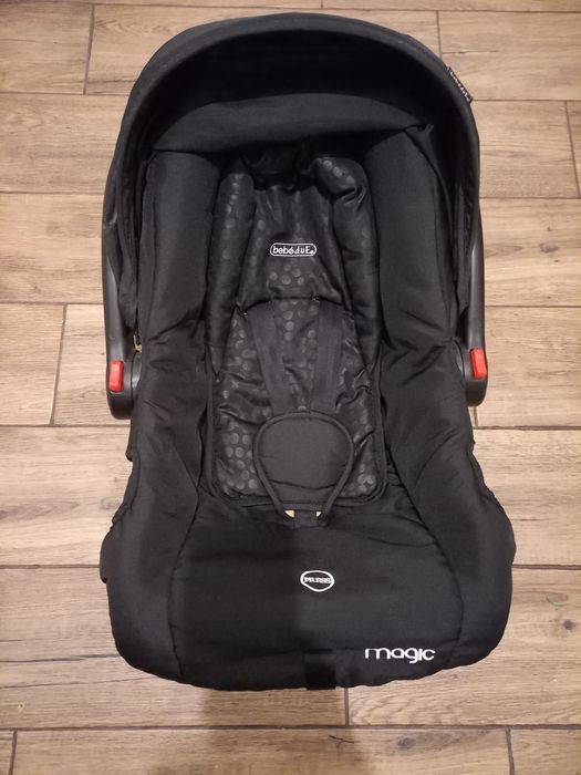 Автокрісло люлька переноска 0+