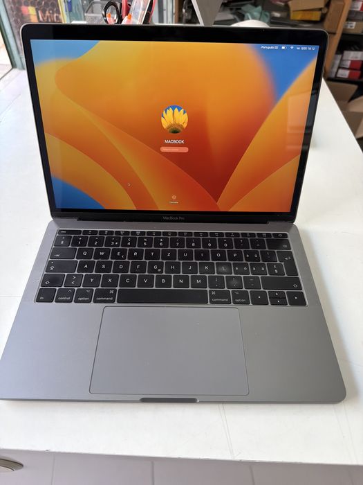 Macbook Pro A1708