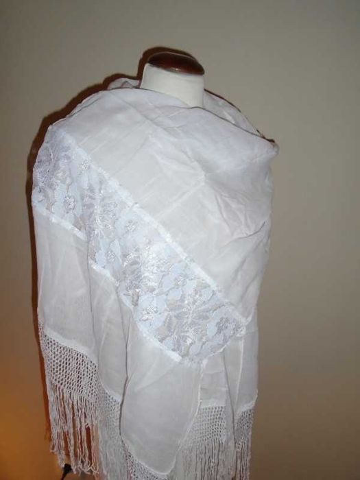 Lenço / écharpe vintage renda