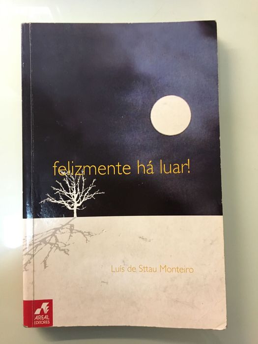 Vários livros - “A Pérola”, “Felizmente há luar”, “Resumos Lusíadas...