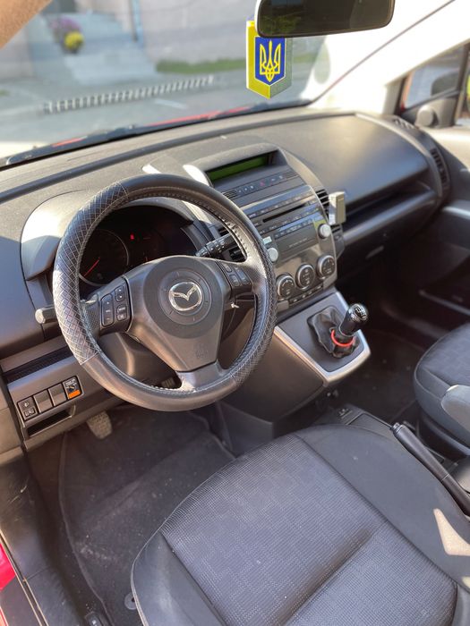 продаж  Mazda 5 2008 року