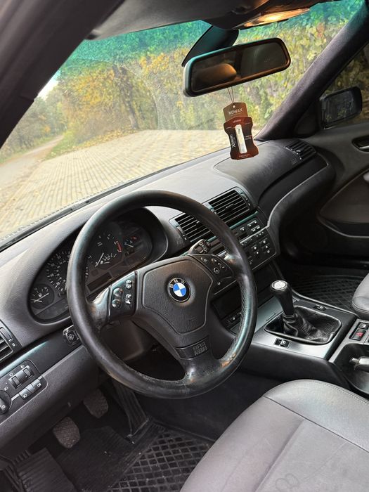 bmw e46 рест 2003 рік