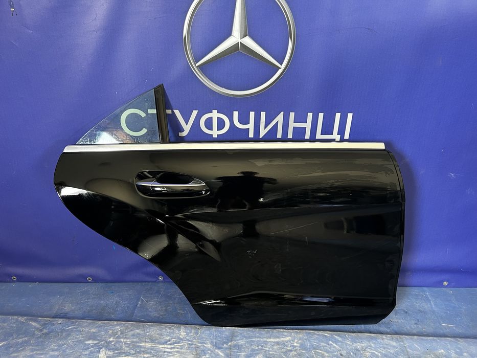 Задняя правая дверь задні праві двері дверка Mercedes-Benz CLS