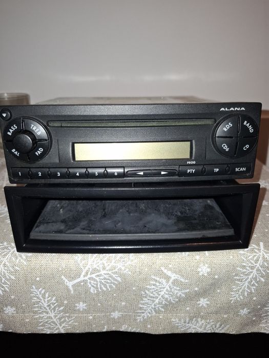 AUTO RÁDIO  em.boas condicoes