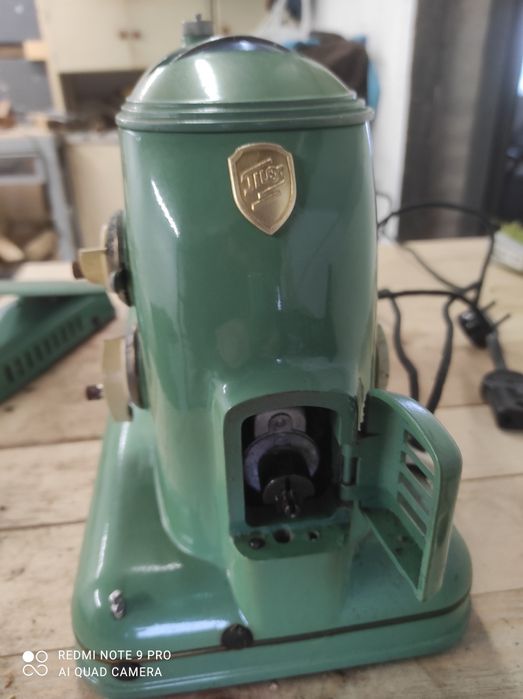 Maszyna do szycia zabytkowa