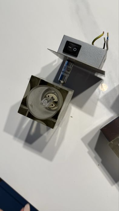 Kinkiety dwie sztuki srebrne ze szkłem