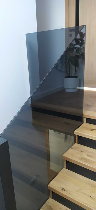 Balustrada na rotulach, cało szklana, nierdzewna