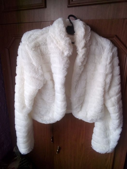 Suknia ślubna plus bolerko