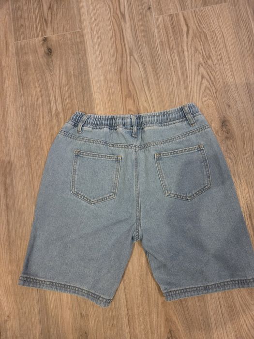 Spodenki jeansowe