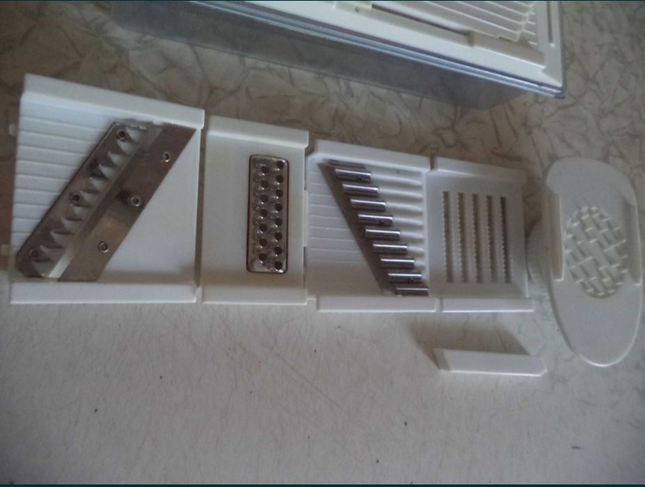 ‼️ОБМІН або ПРОДАЖ‼️ Терка ручний подрібнювач кухонний міні комбайн mu