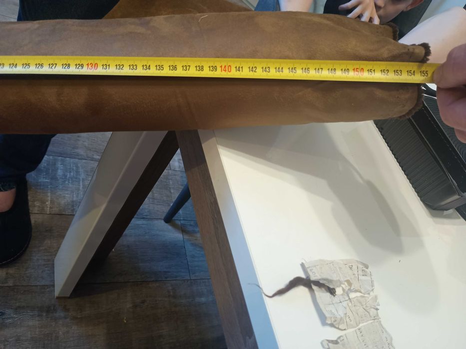 Materiał alcantara koło havane suede