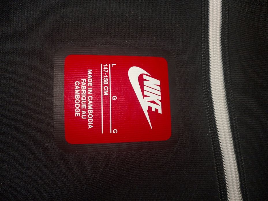 Найк Теч флис на замке