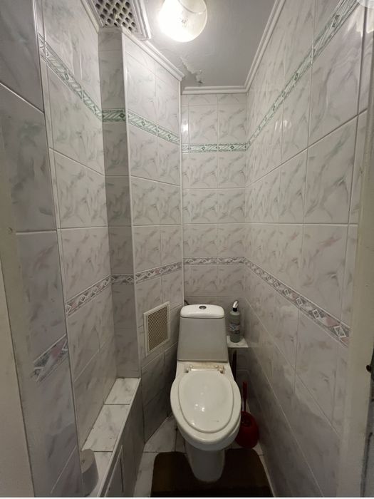 Продам ГАРНУ квартиру ДРУГИЙ поверх