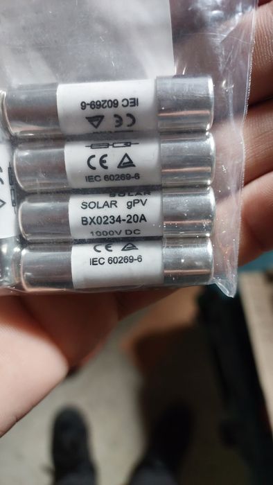 Запобіжник постійного струму 20 амп.